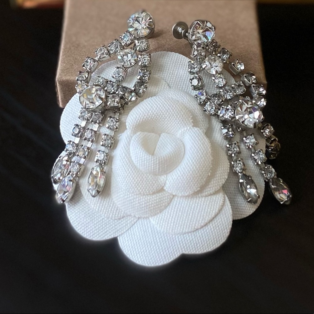 Vintage Weiss Waterfall Earrings